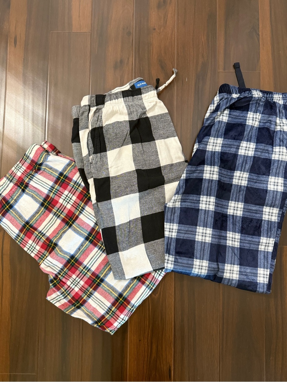 Old Navy Plaid Men’s Pajama Pants Bundle 
Size XL